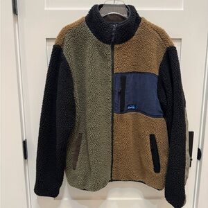 KAVU Colorblock Sherpa Fleece Jacket, Size L, NWOT.